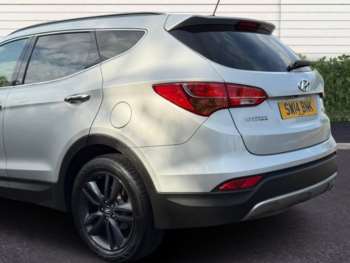 Used Hyundai Santa Fe 2014 for sale - 75415610: Photo