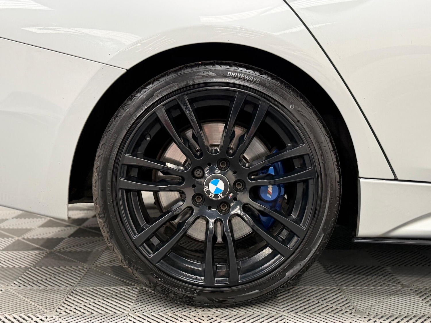 Used BMW 3 Series 2017 for sale - 78034994: Photo 31