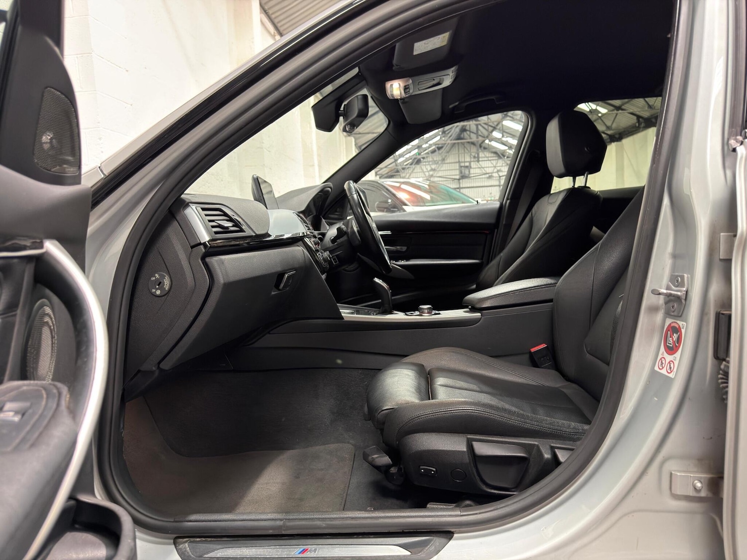 Used BMW 3 Series 2017 for sale - 78034994: Photo 44