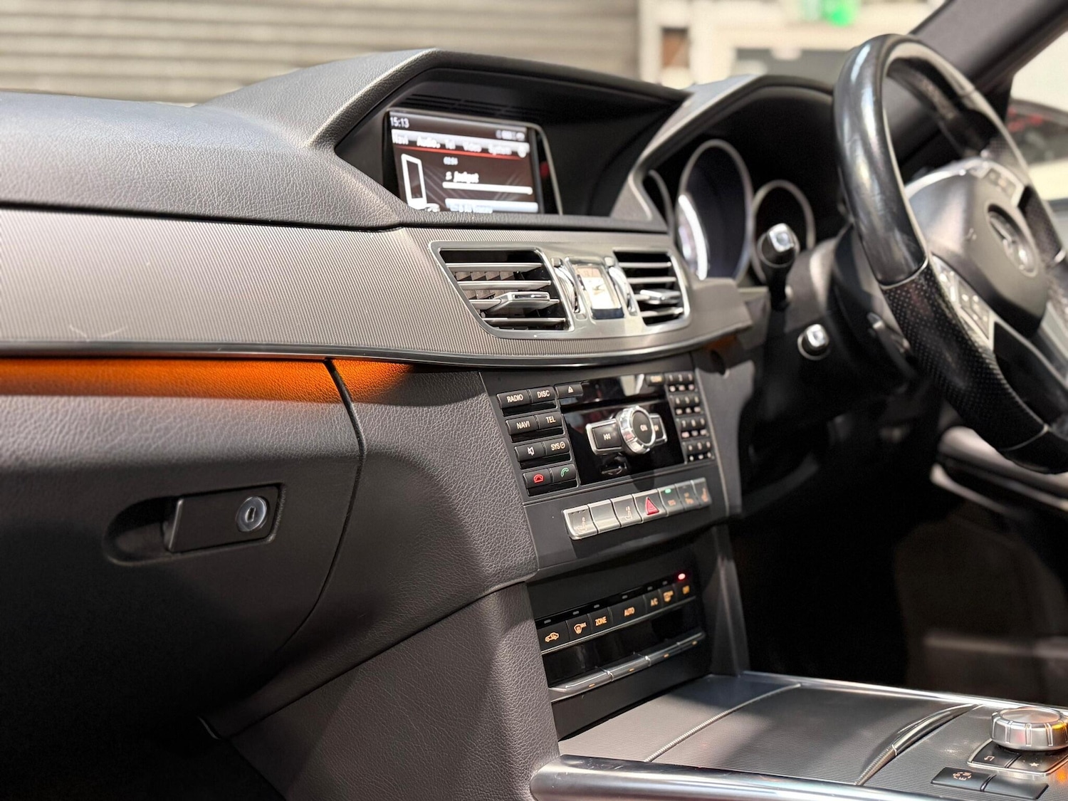 Used Mercedes-Benz E Class 2013 for sale - 77131599: Photo 13