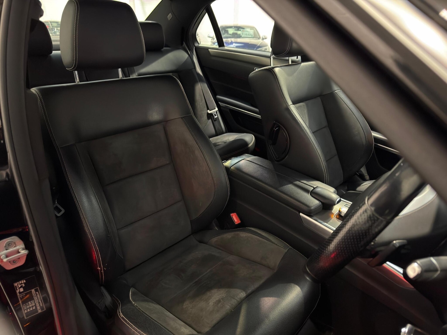 Used Mercedes-Benz E Class 2013 for sale - 77131599: Photo 15