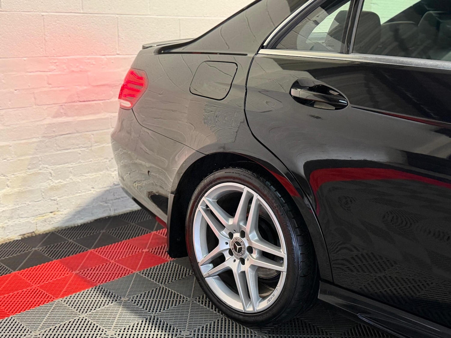 Used Mercedes-Benz E Class 2013 for sale - 77131599: Photo 26