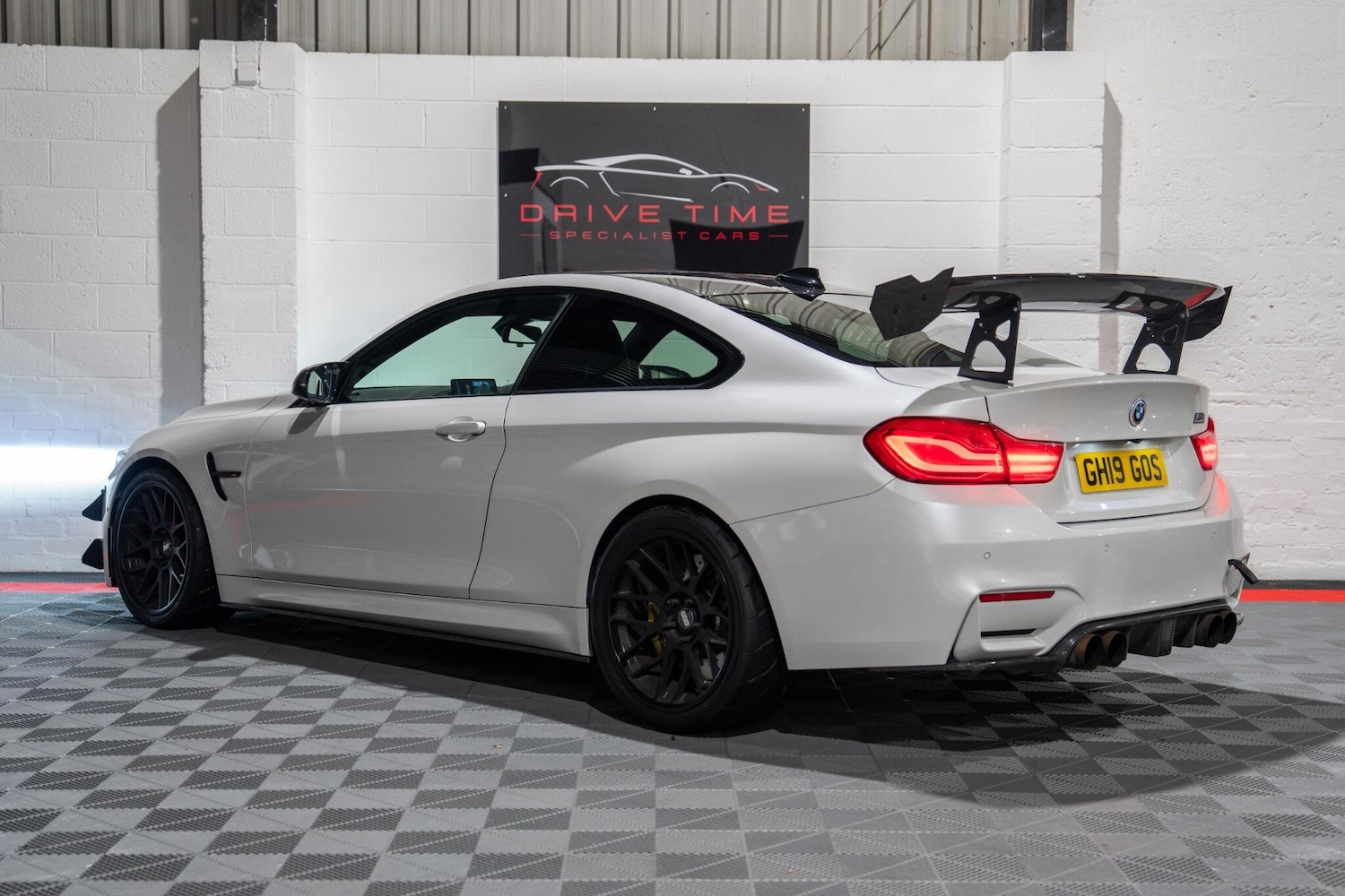 Used BMW M4 2019 for sale - 76584795: Photo 3