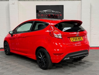 Used Ford Fiesta 2016 for sale - 79532556: Photo