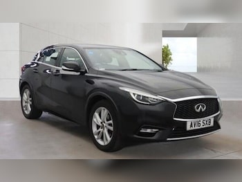 Used Infiniti Q30 2016 for sale - 79452765: Photo