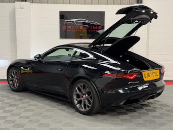 Used Jaguar F-Type 2017 for sale - 79145438: Photo