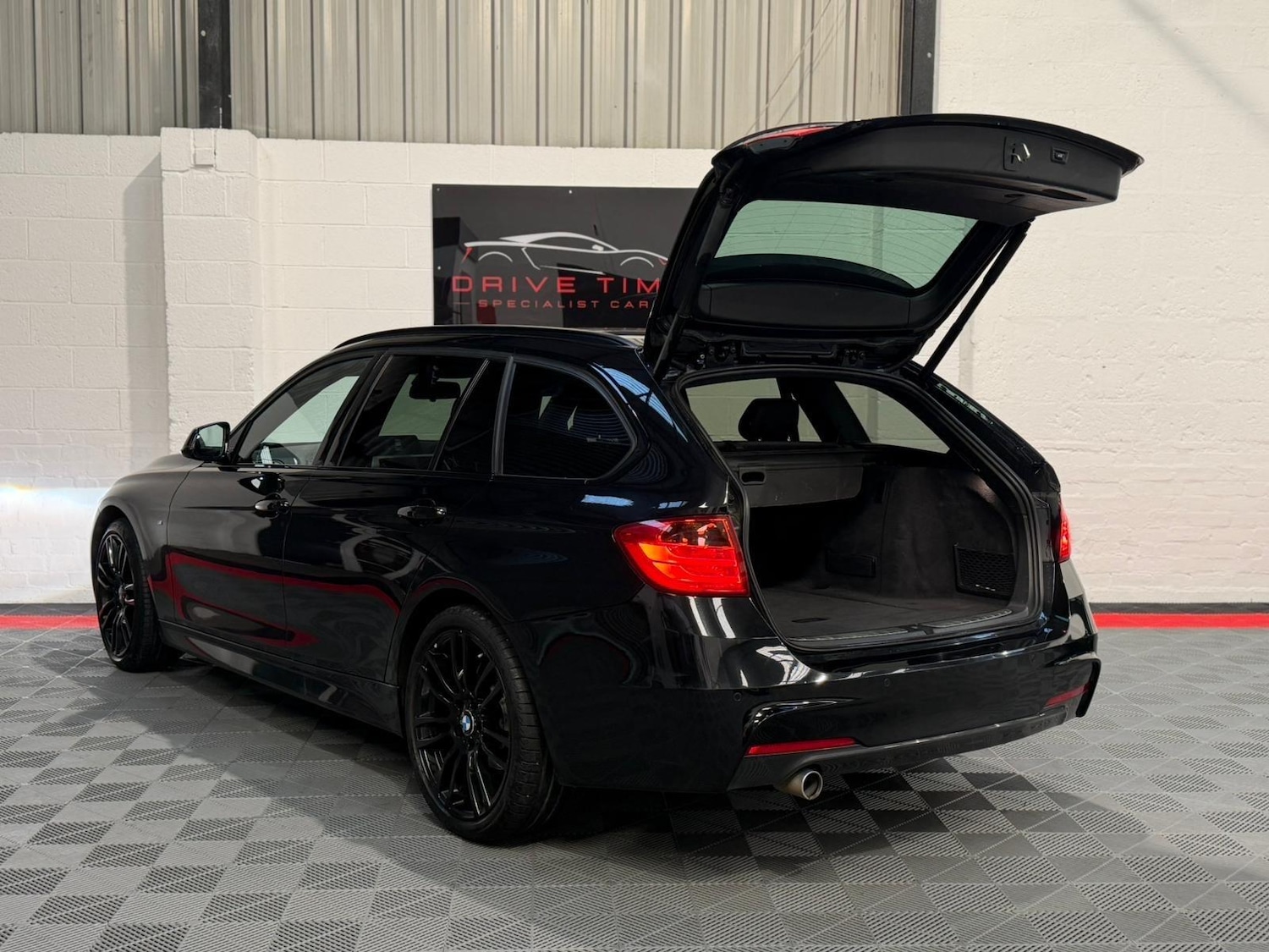 Used BMW 3 Series 2014 for sale - 76645189: Photo 9