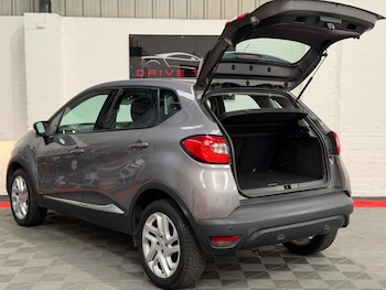 Used Renault Captur 2015 for sale - 79565532: Photo