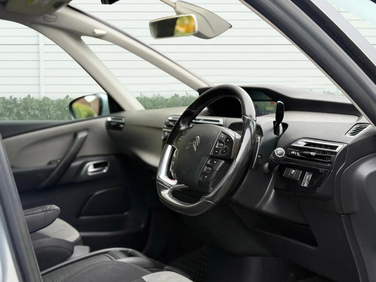 Used Citroen C4 Grand Picasso 2014 for sale - 76425661: Photo 10