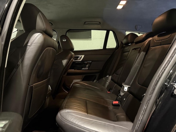 Used Jaguar XF 2014 for sale - 76283102: Photo 16