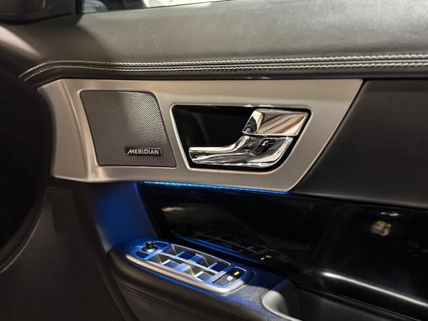 Used Jaguar XF 2014 for sale - 76283102: Photo 25