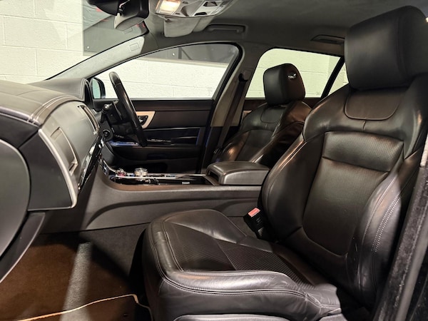 Used Jaguar XF 2014 for sale - 76283102: Photo 37