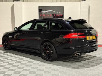 Used Jaguar XF 2014 for sale - 76283102: Photo 4
