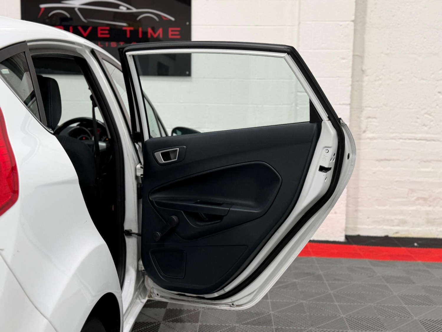 Used Ford Fiesta for sale - 77978135: Photo 25