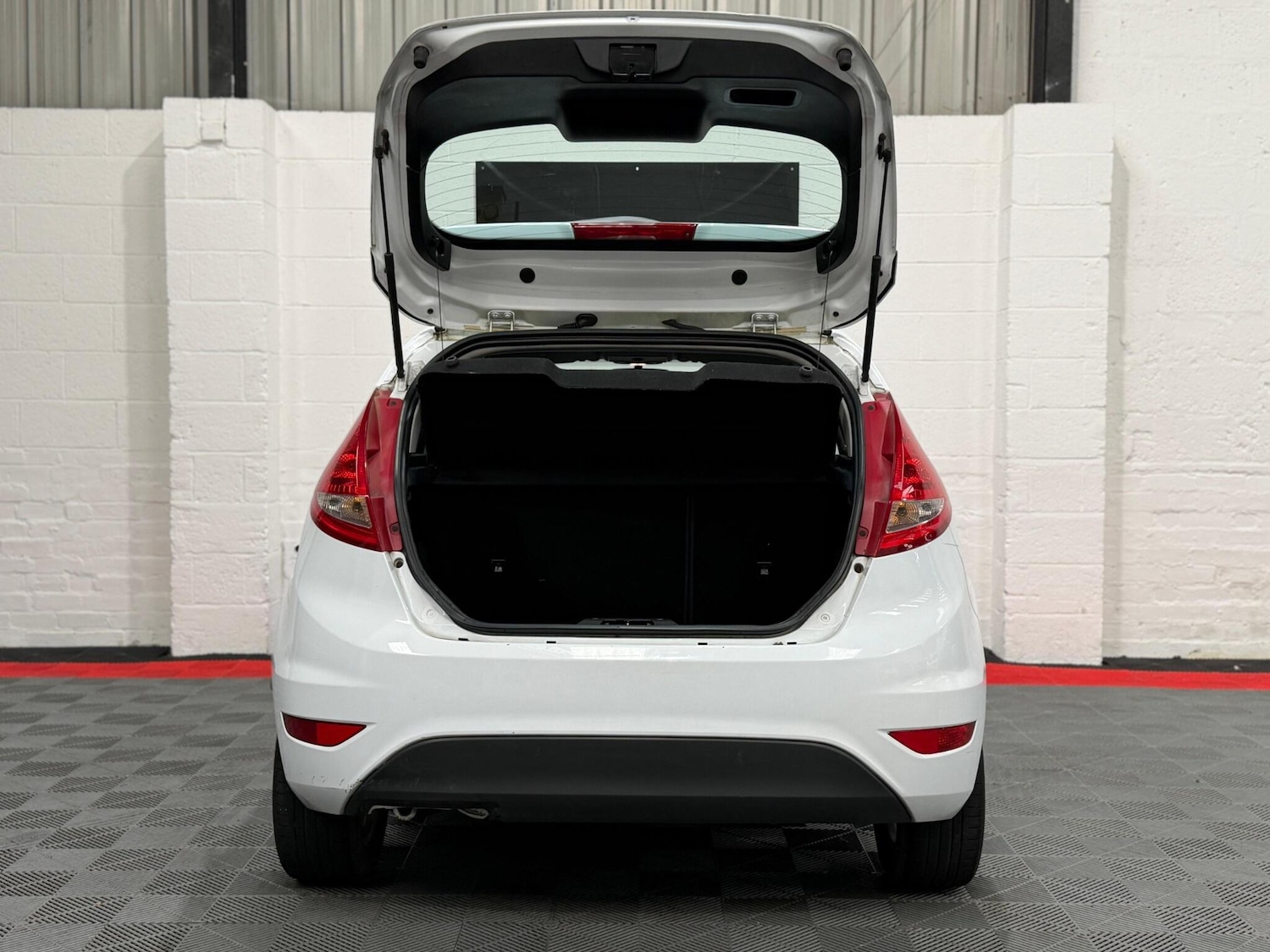 Used Ford Fiesta for sale - 77978135: Photo 9