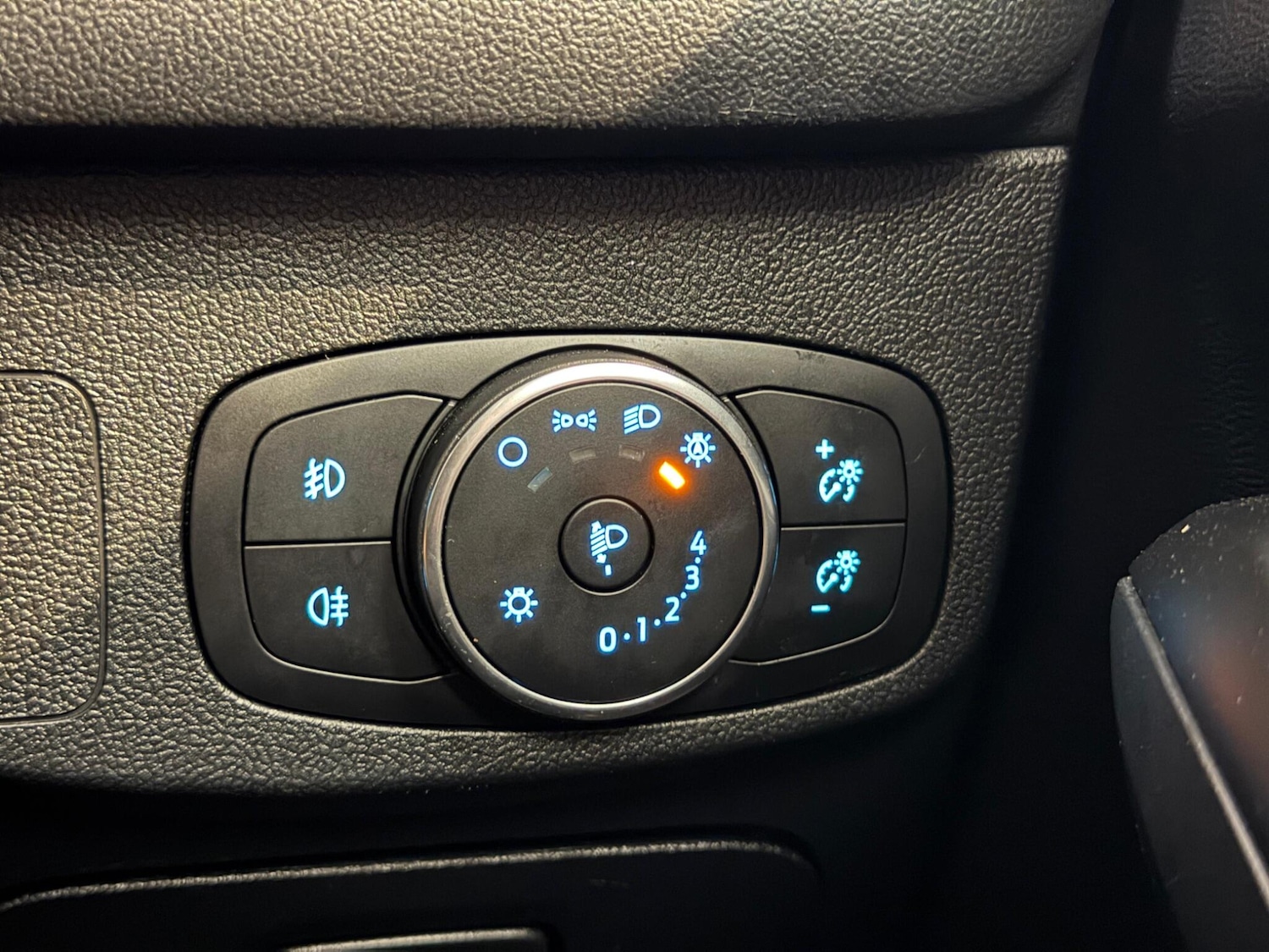 Used Ford Focus for sale - 76728618: Photo 18