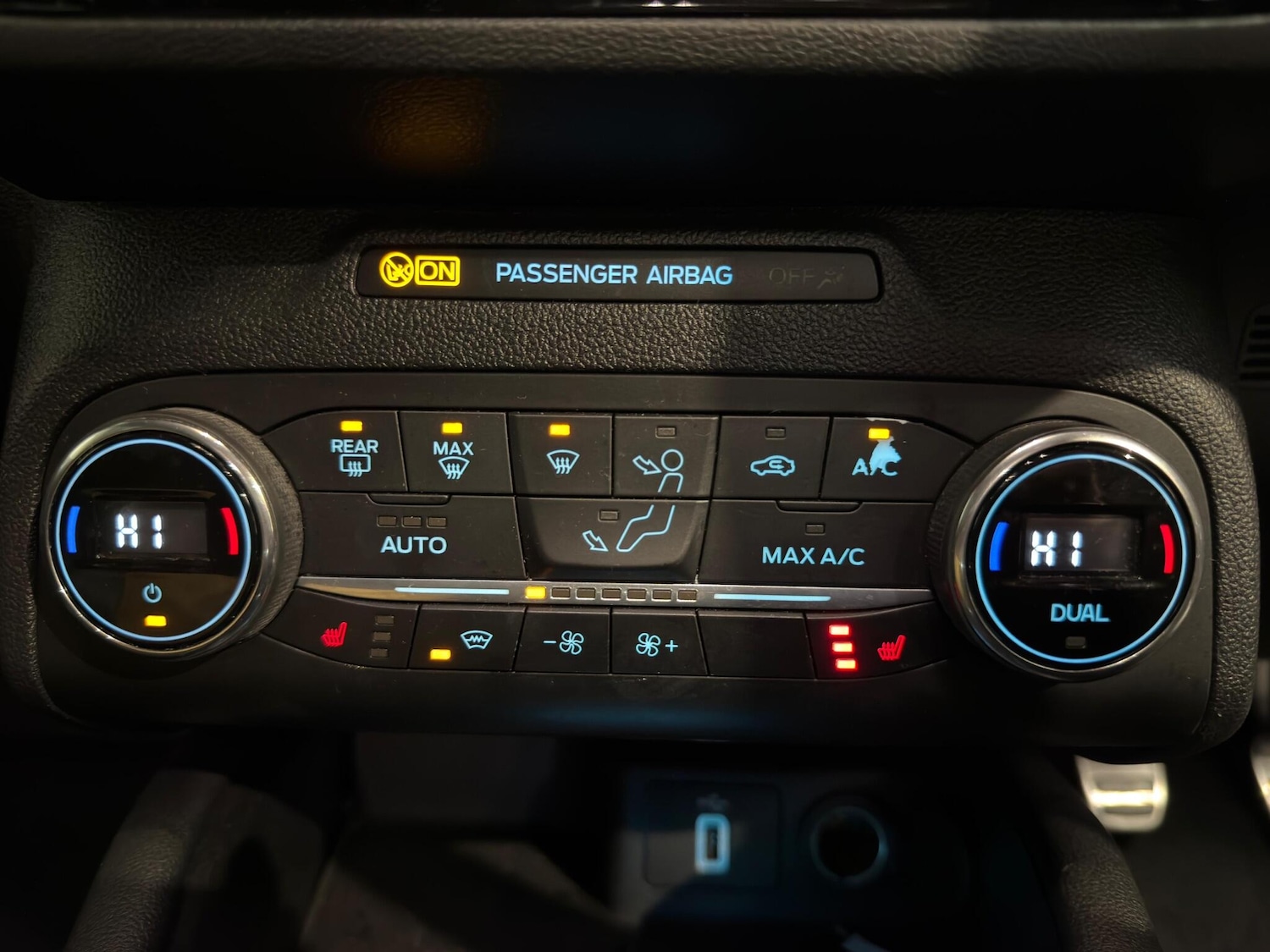 Used Ford Focus for sale - 76728618: Photo 19