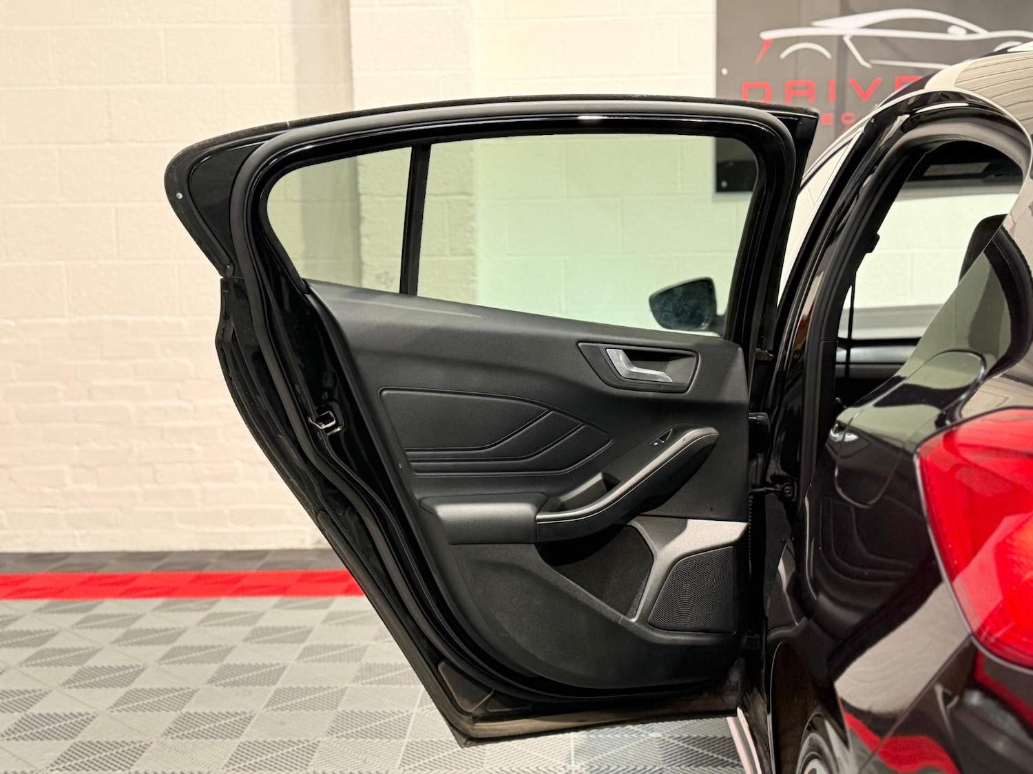 Used Ford Focus for sale - 76728618: Photo 22