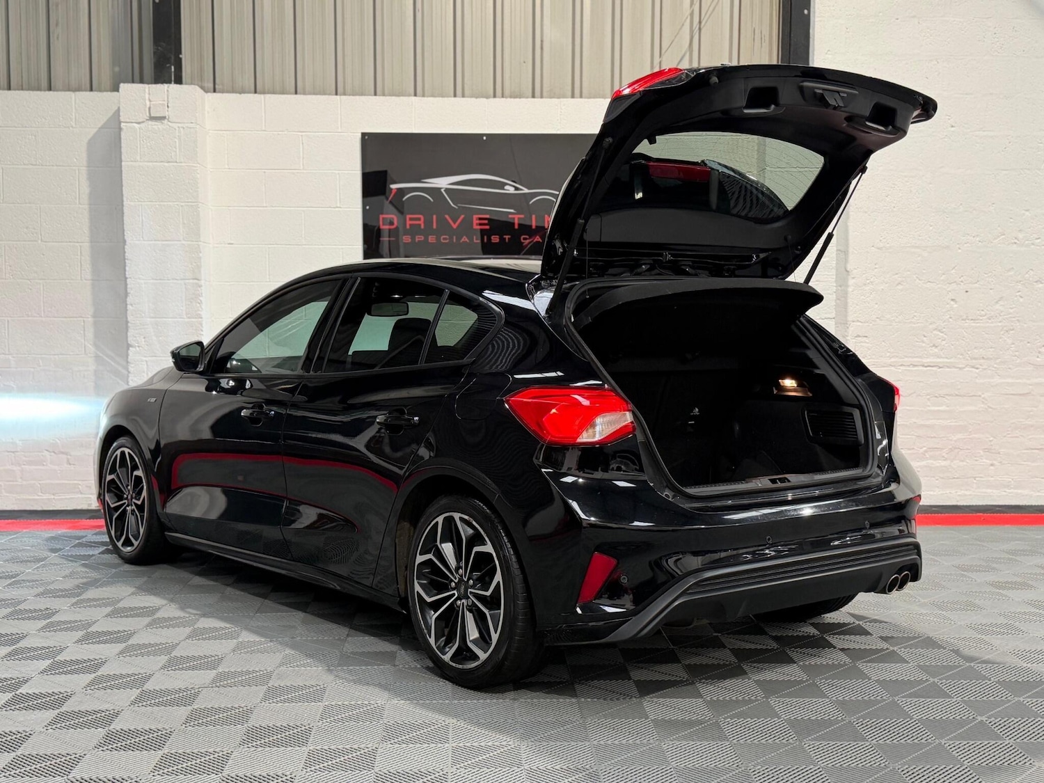 Used Ford Focus for sale - 76728618: Photo 4