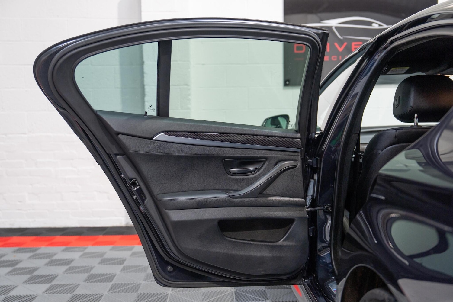 Used BMW 5 Series 2014 for sale - 76689354: Photo 19