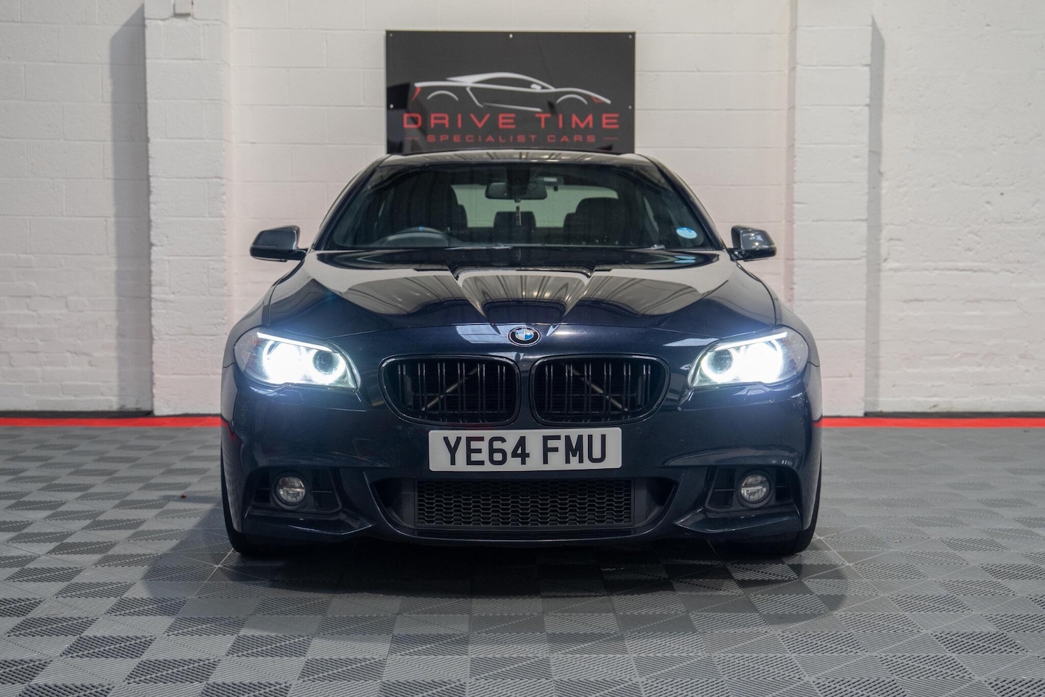 Used BMW 5 Series 2014 for sale - 76689354: Photo 2