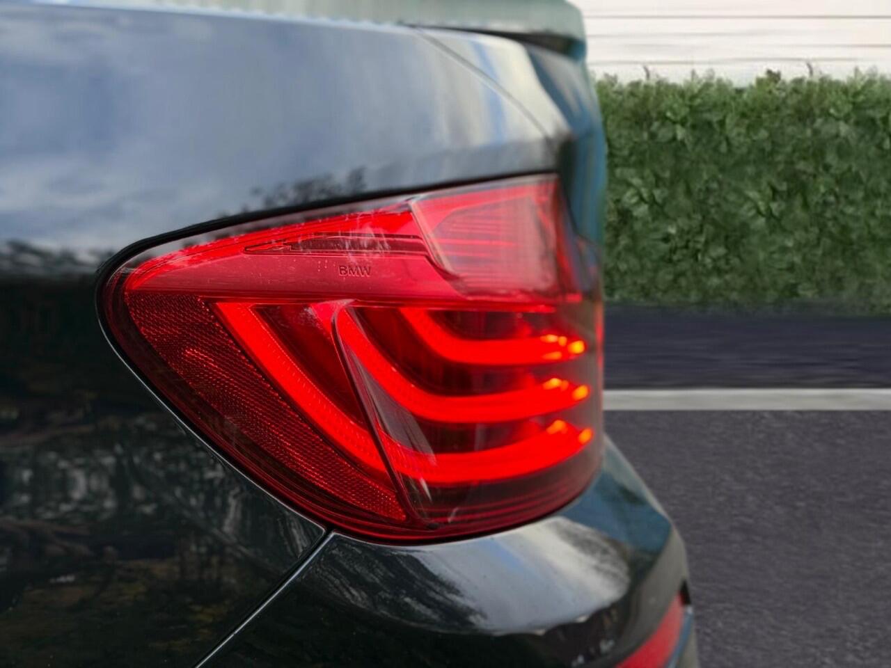 Used BMW 5 Series 2014 for sale - 76689354: Photo 32