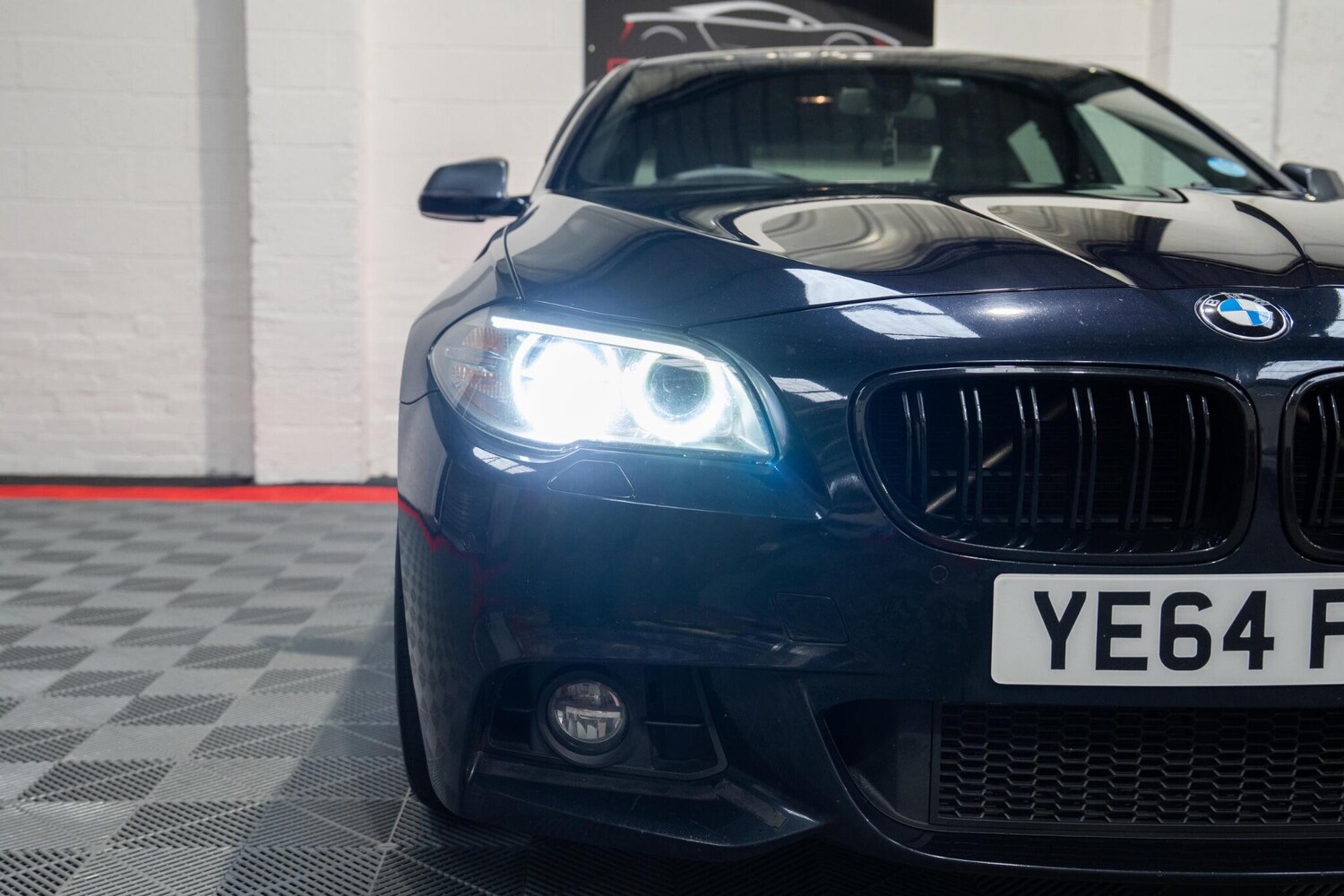 Used BMW 5 Series 2014 for sale - 76689354: Photo 41