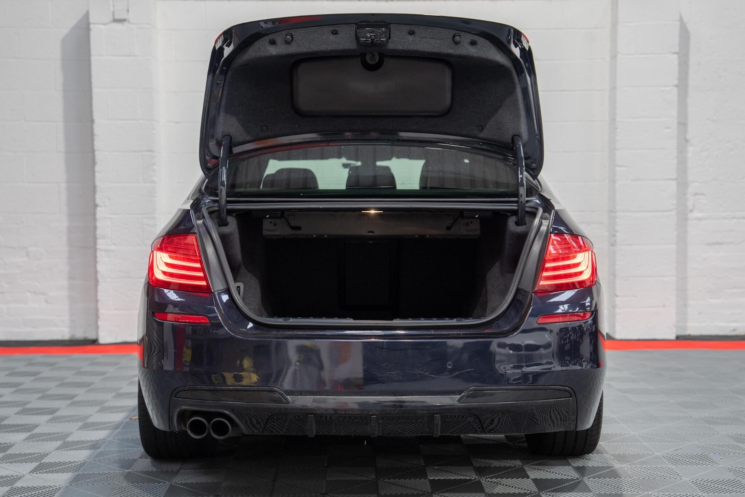 Used BMW 5 Series 2014 for sale - 76689354: Photo 8