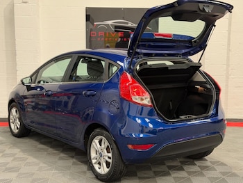 Used Ford Fiesta 2016 for sale - 79453245: Photo