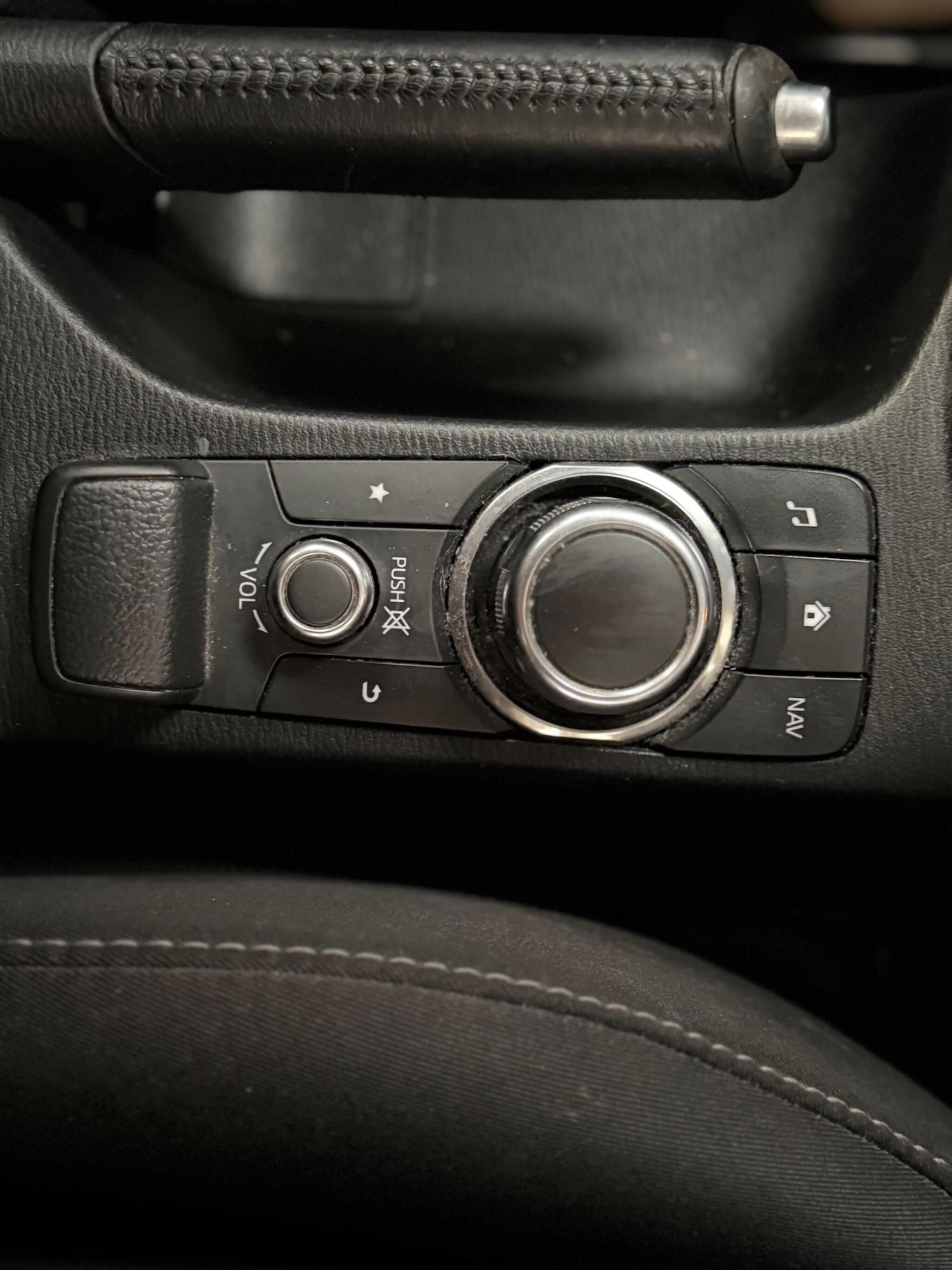 Used Mazda CX-3 2015 for sale - 77314756: Photo 18