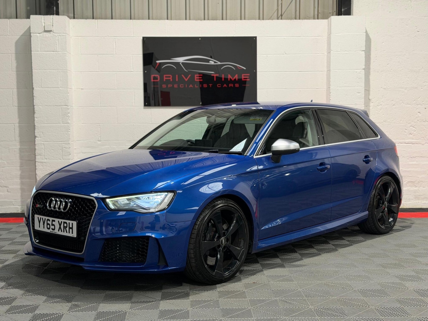 Used Audi RS3 2015 for sale - 77695478: Photo 3