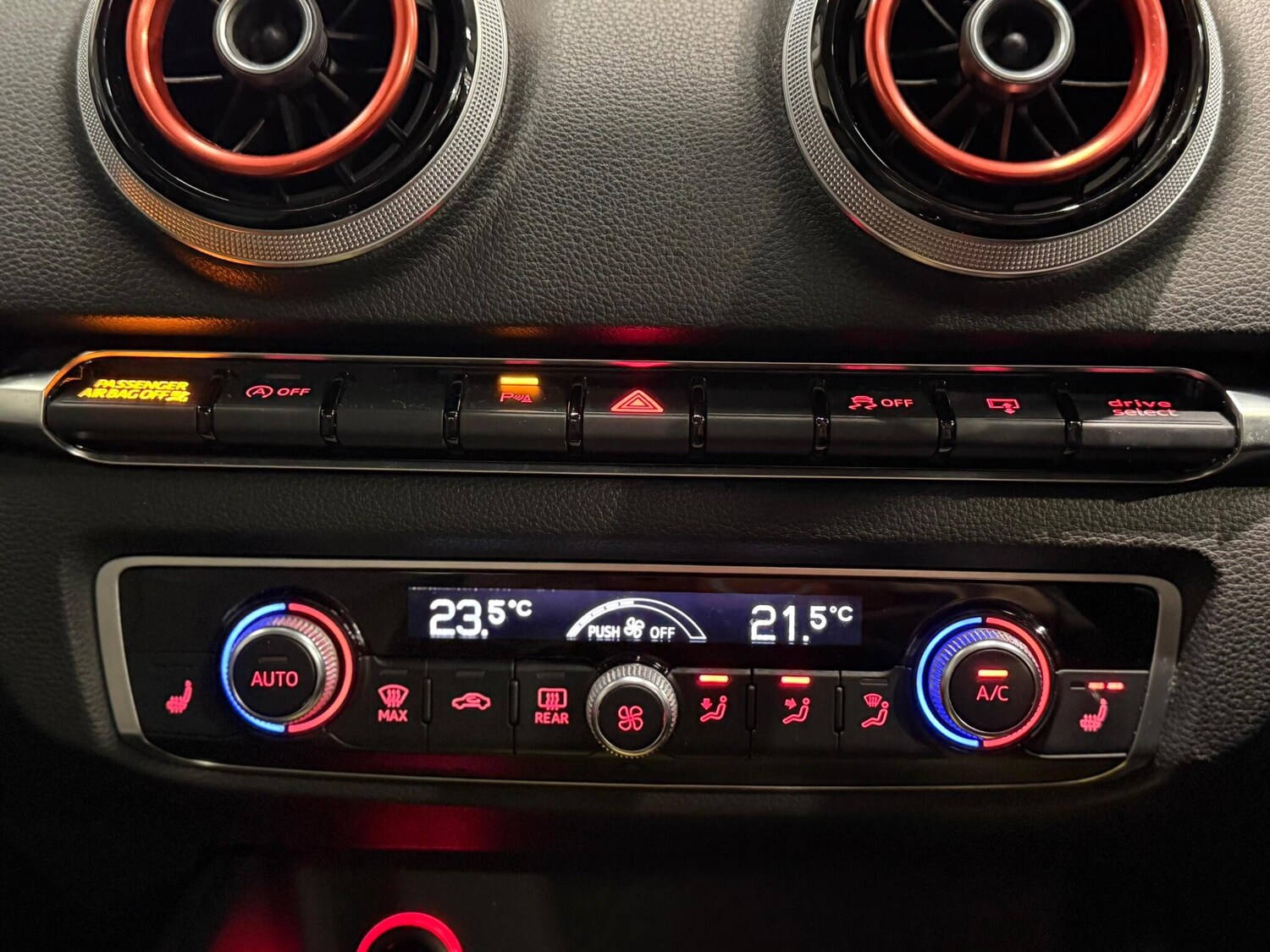 Used Audi RS3 2015 for sale - 77695478: Photo 36