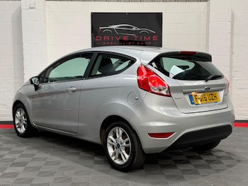 Used Ford Fiesta 2015 for sale - 78902199: Photo
