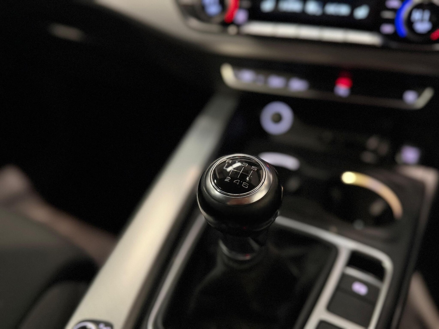 Used Audi A4 2017 for sale - 77646180: Photo 14