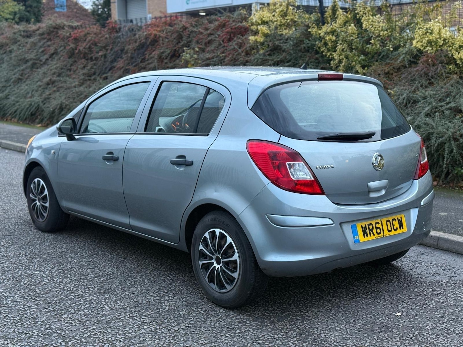 Used Vauxhall Corsa 2012 for sale - 76424083: Photo 4