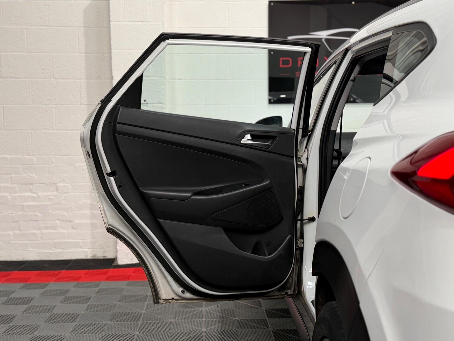 Used Hyundai TUCSON 2018 for sale - 77723676: Photo 18