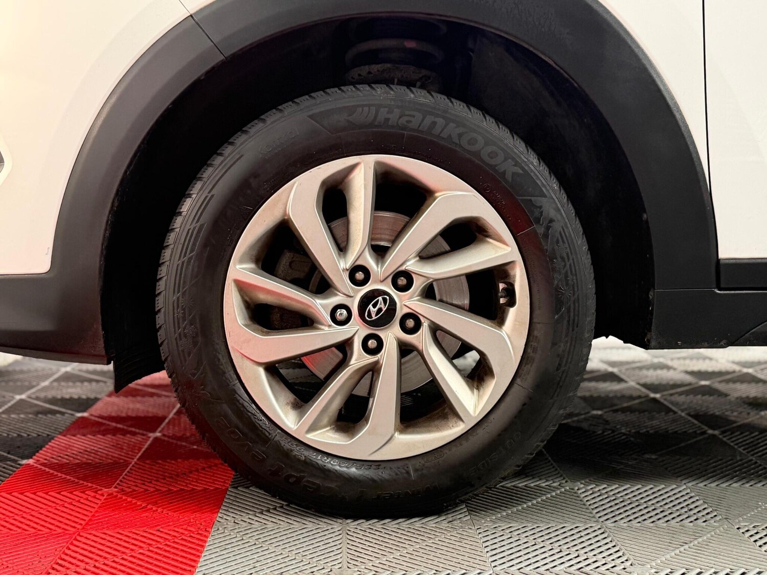 Used Hyundai TUCSON 2018 for sale - 77723676: Photo 24