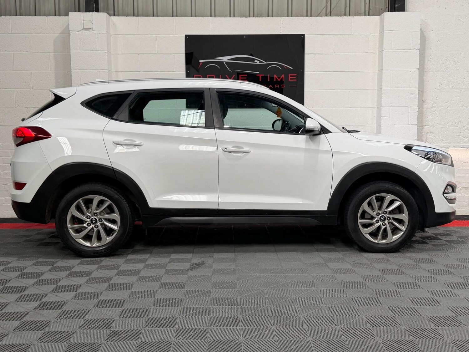Used Hyundai TUCSON 2018 for sale - 77723676: Photo 9