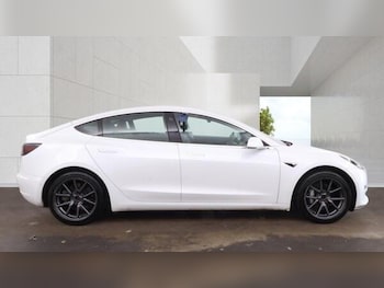 Used Tesla Model 3 2019 for sale - 79471681: Photo