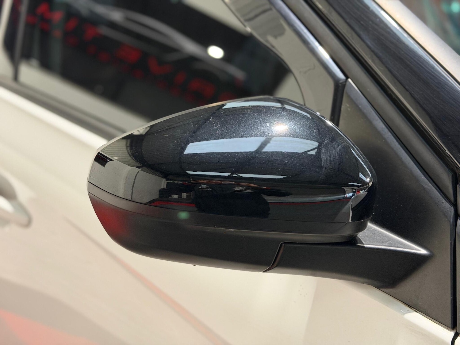 Used Vauxhall Grandland 2023 for sale - 76952468: Photo 44