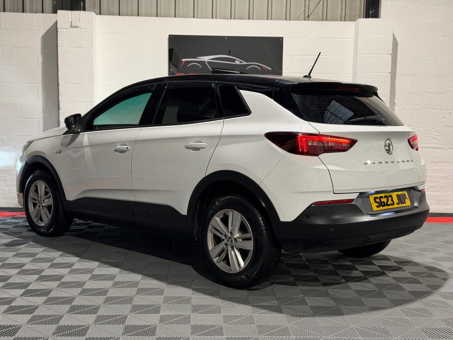 Used Vauxhall Grandland 2023 for sale - 76952468: Photo 7