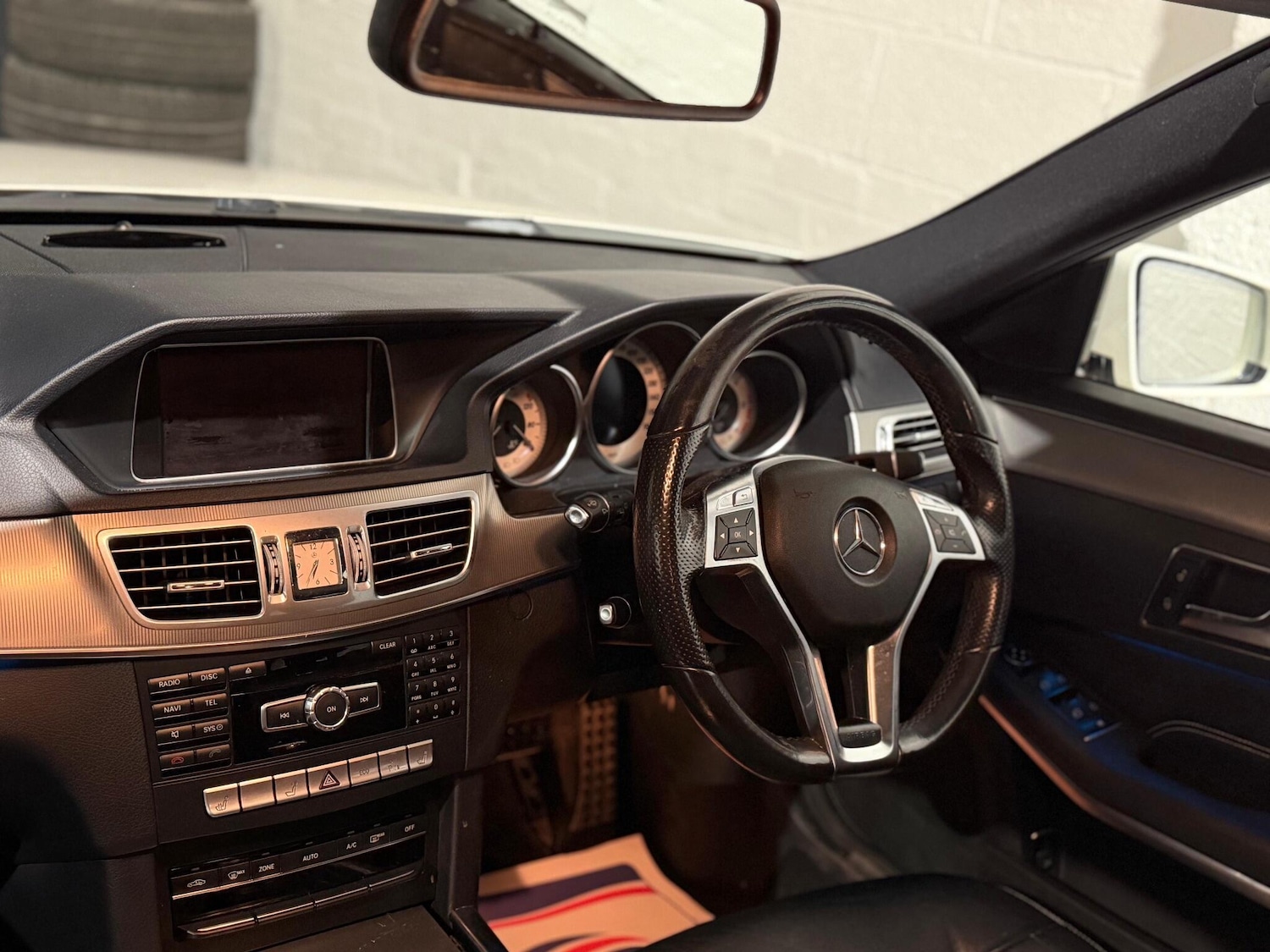 Used Mercedes-Benz E Class 2014 for sale - 77203446: Photo 13