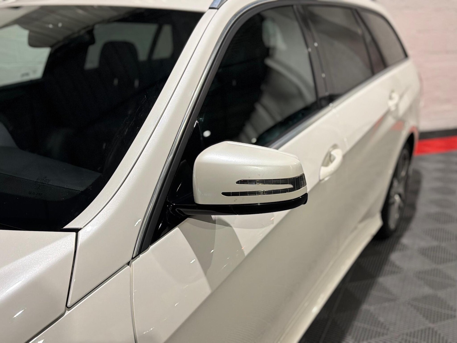 Used Mercedes-Benz E Class 2014 for sale - 77203446: Photo 26