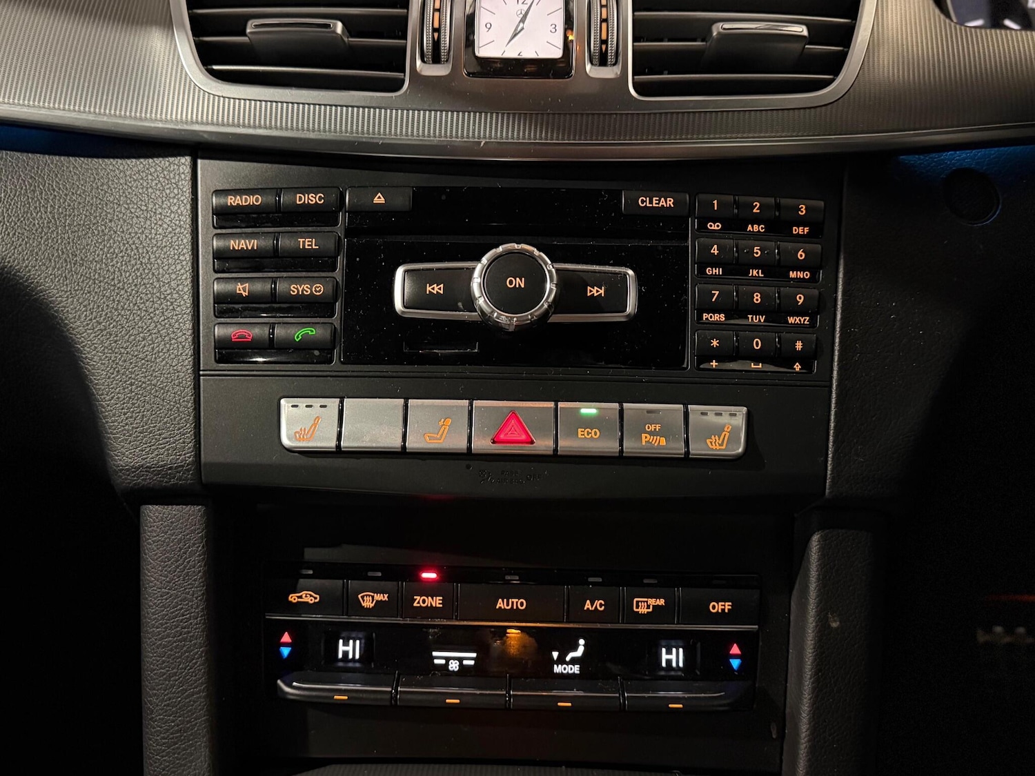 Used Mercedes-Benz E Class 2014 for sale - 77203446: Photo 42