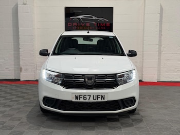 Used Dacia Sandero 2017 for sale - 79145739: Photo