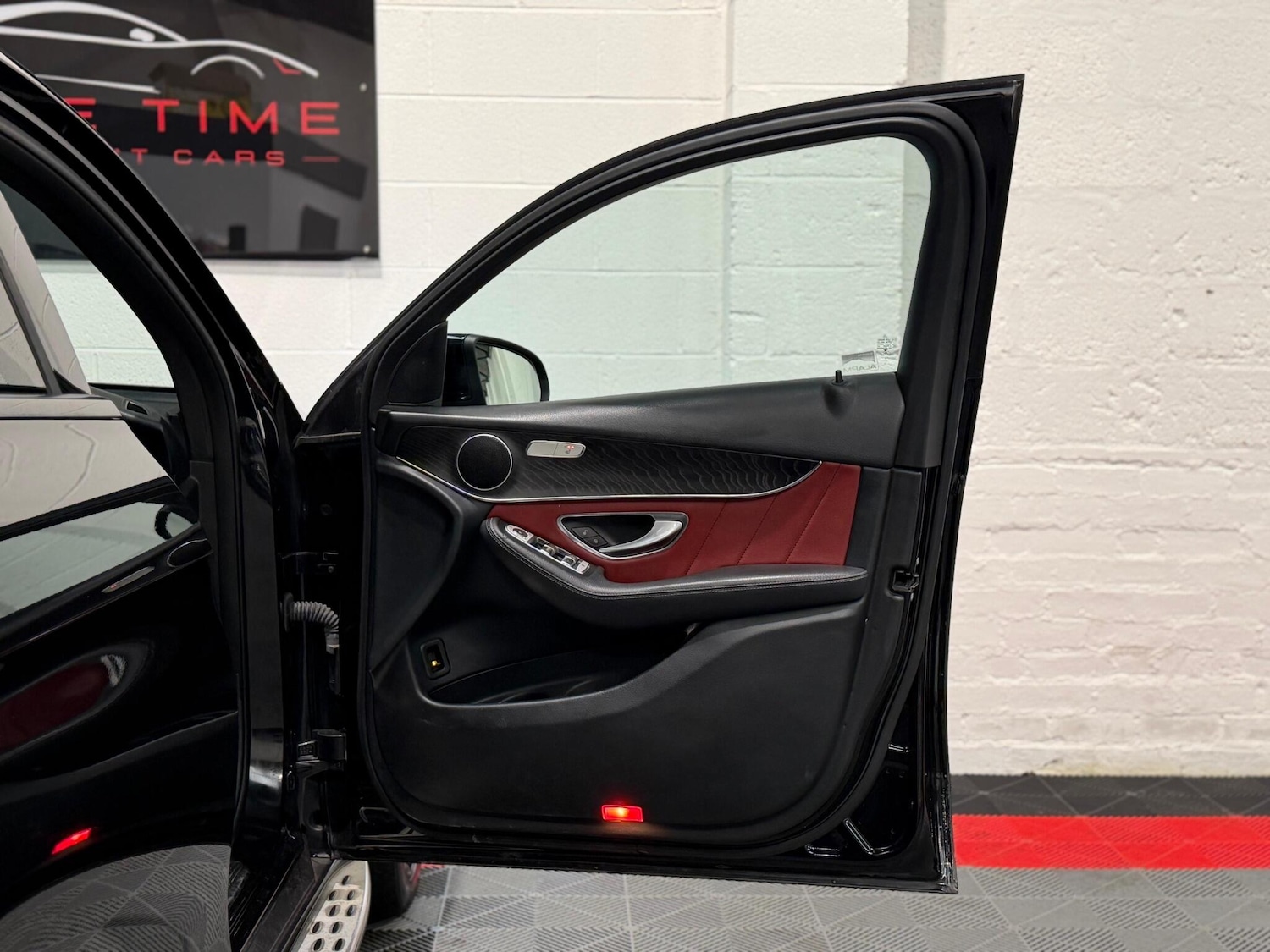 Used Mercedes-Benz GLC for sale - 77696855: Photo 27