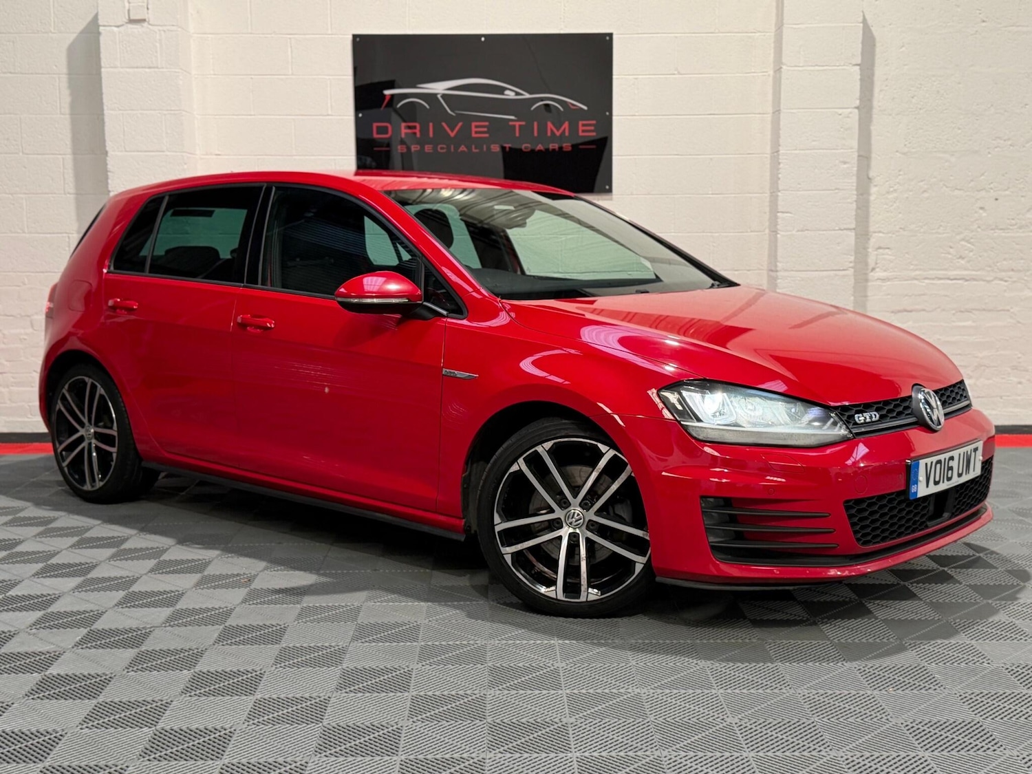 Used Volkswagen Golf for sale - 76700666: Photo 1