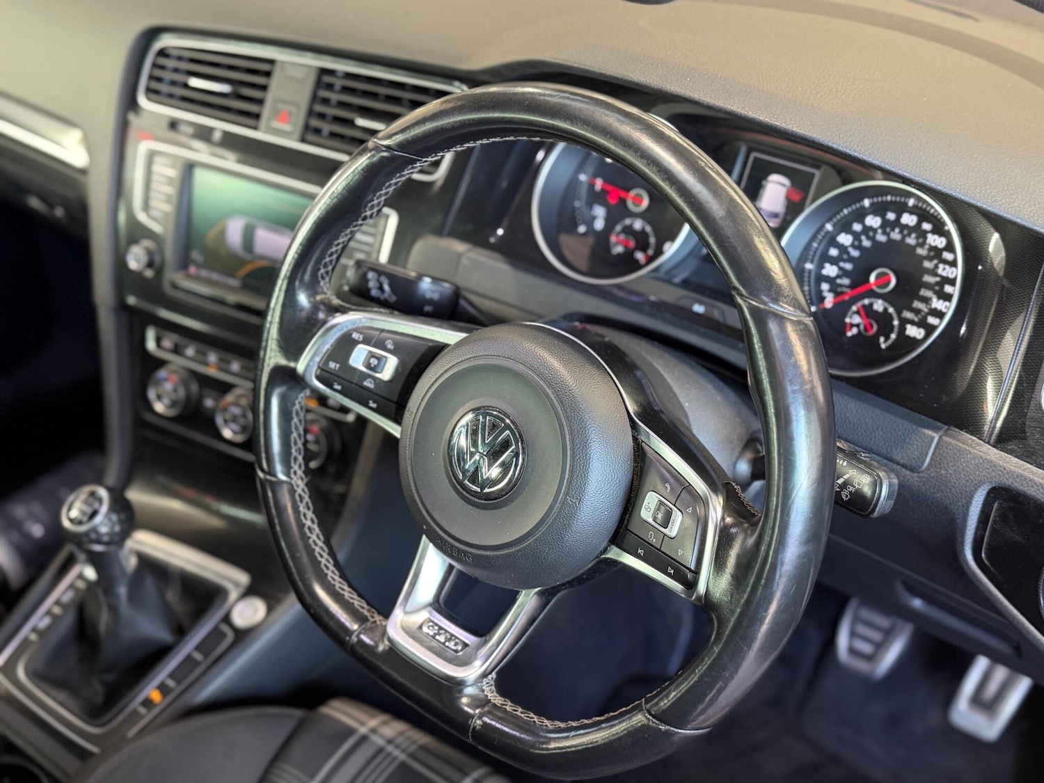 Used Volkswagen Golf for sale - 76700666: Photo 35