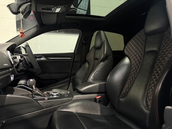Used Audi RS3 2017 for sale - 76269757: Photo 41