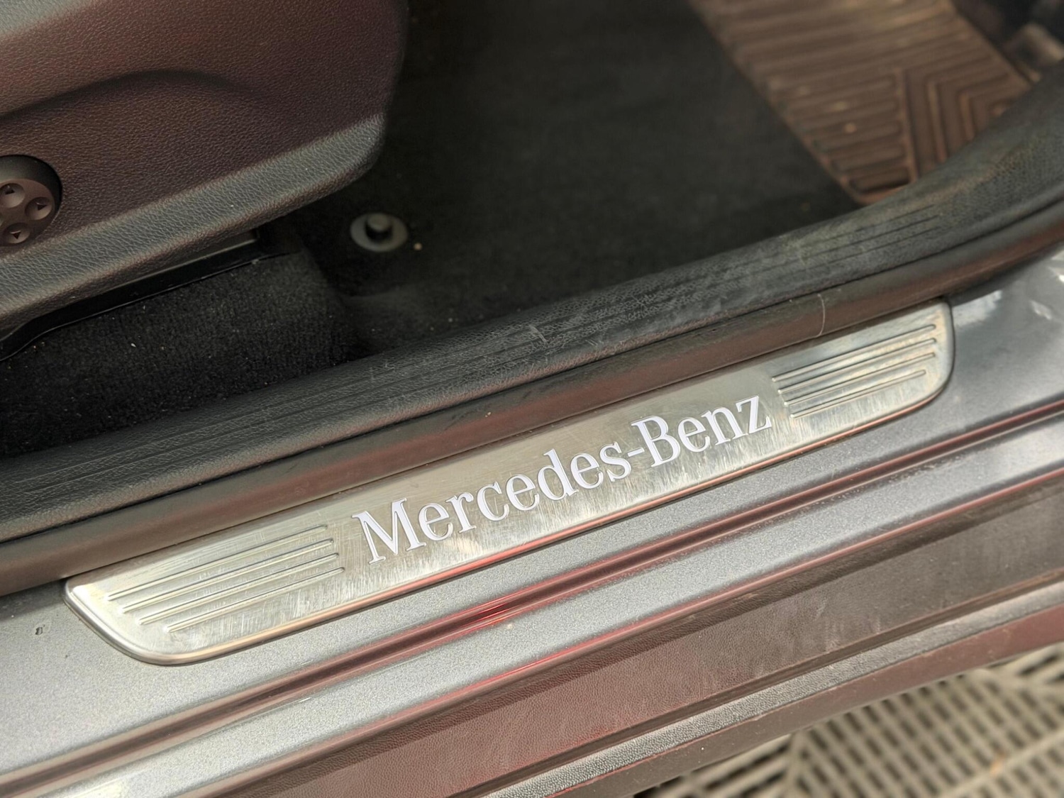 Used Mercedes-Benz GLC 2017 for sale - 77925604: Photo 35